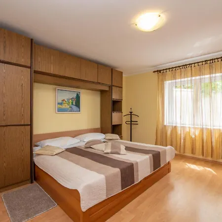 Egle Apartman Abbázia